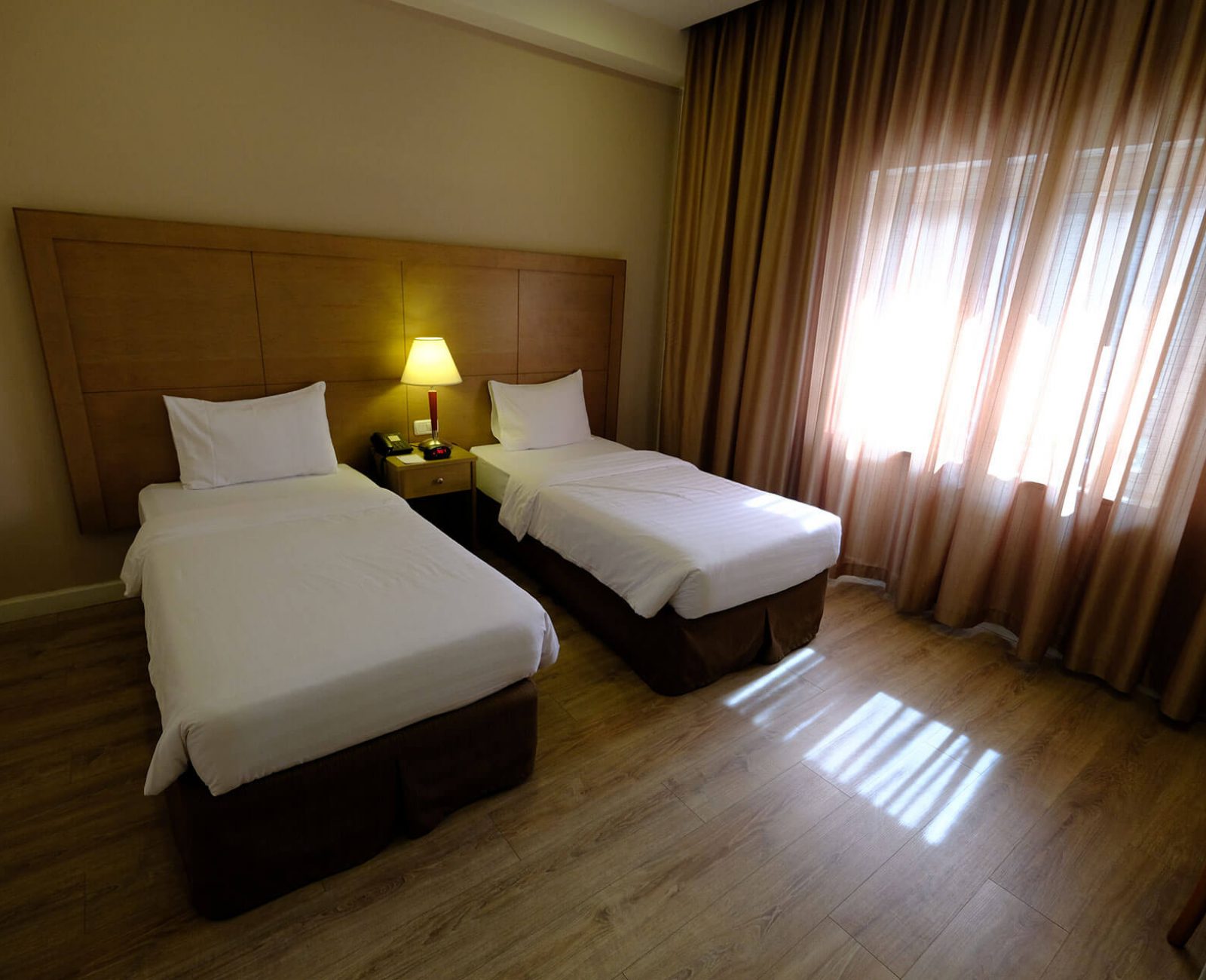 Ritz hotel_Standard Twin Room (5)